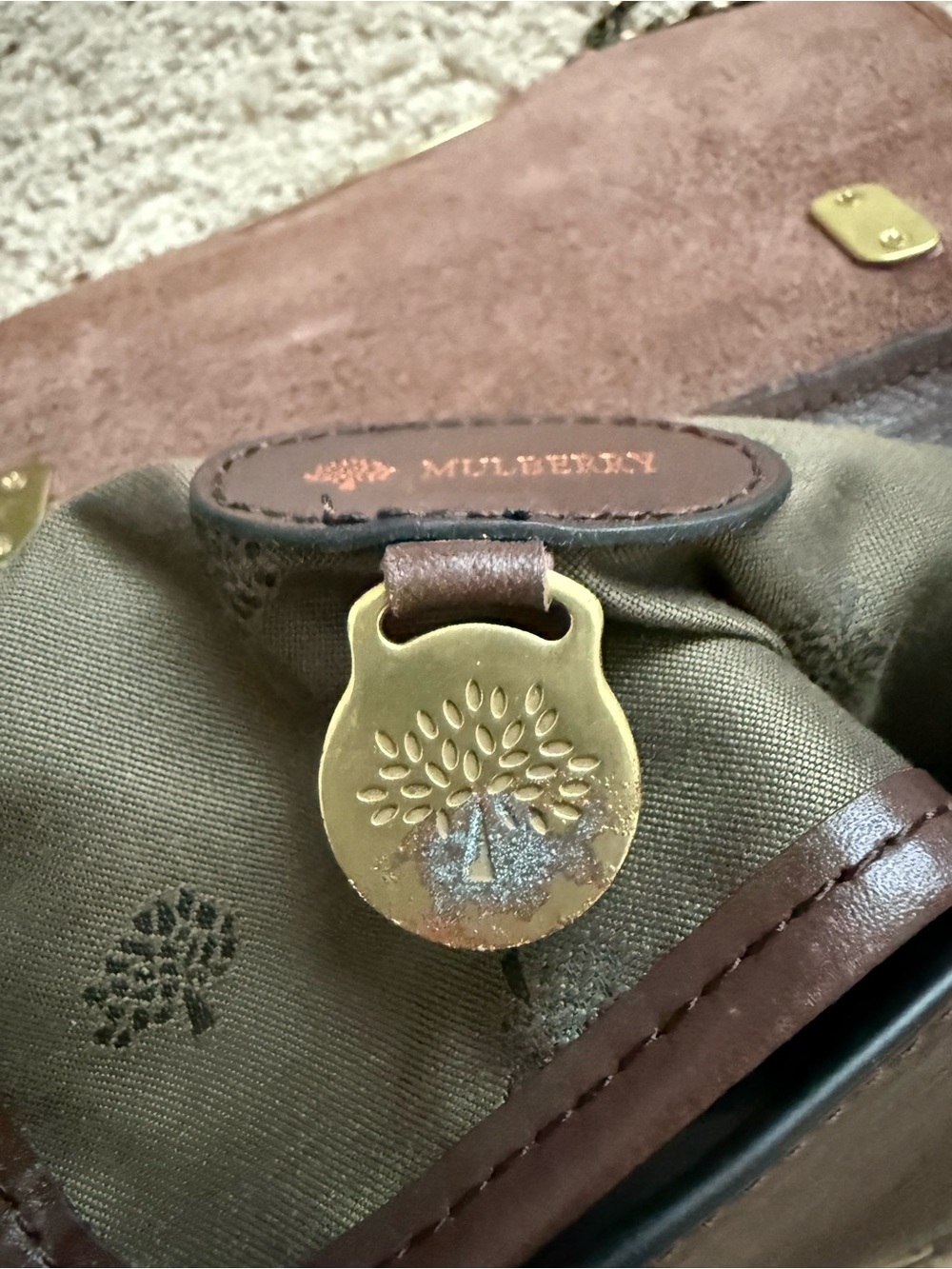 Mulberry Lily Shoulder Bag - Picture 3 of 5